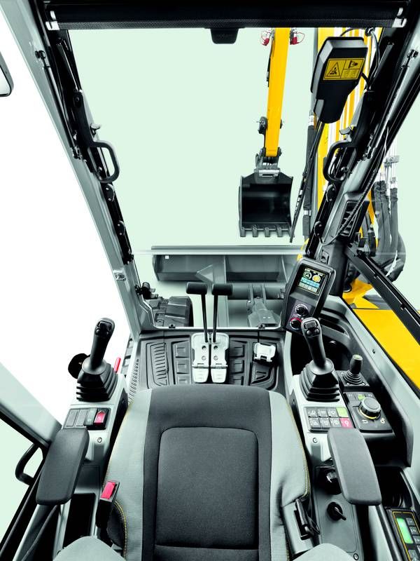 TE-MINI PELLE 9 TONNES – Image 3