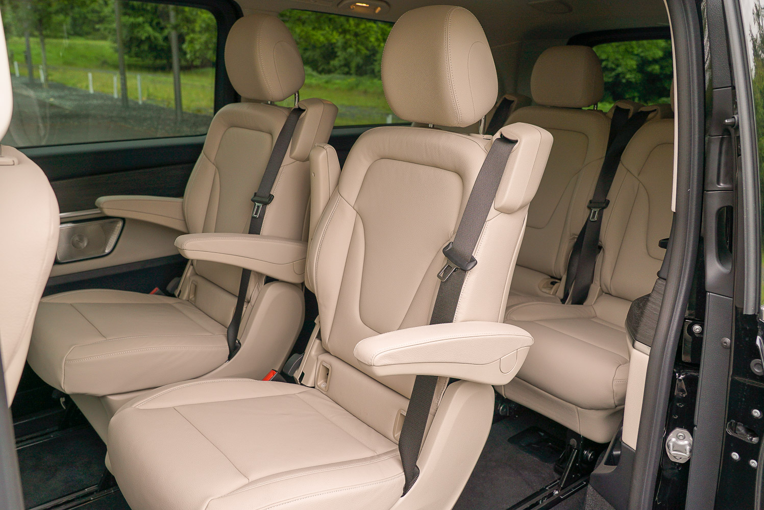 TR-MINIBUS MERCEDES V250 6 places boite automatique – Image 4